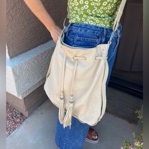 Juicy couture off white leather messenger bag